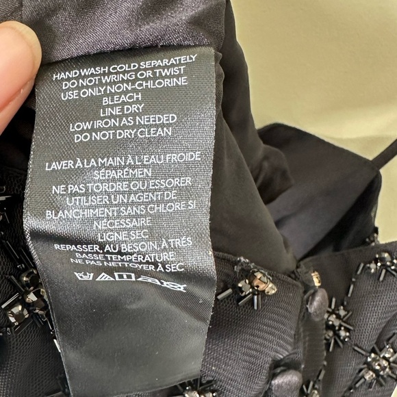 NWT By Anthropologie Beaded Satin Crop Tank  in Black Size Large - Picture 9 of 10